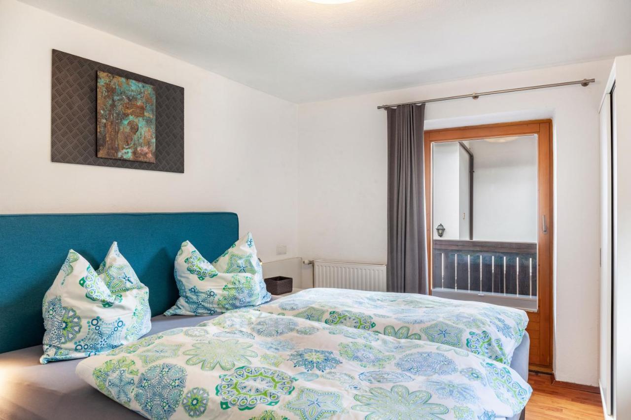 Ferienwohnung Galerie Kaiser Mayrhofen Buitenkant foto