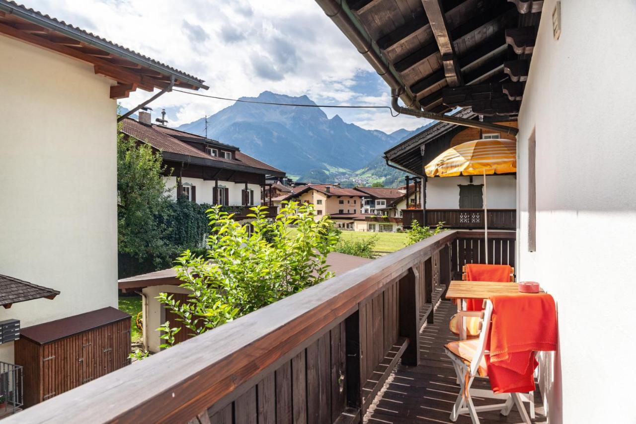 Ferienwohnung Galerie Kaiser Mayrhofen Buitenkant foto